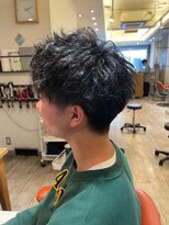 ブロッサム 保谷(Blossom) 20代30代メンズツイストパーマ束感ショート