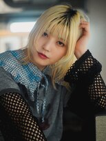 ライラ(Lyla)&nbsp;楽しむヘアー　ポイントエンドカラーマッシュウルフ