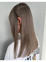 リアラバイアルティナ 船橋店(Liara by artina)&nbsp;オリーブグレージュ_アースカラー2