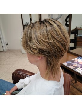 ピスヘアー(PITH HAIR) センターパート　マッシュウルフ