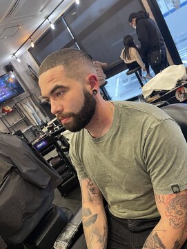 バーバー ショップ ネオ(BARBER SHOP NEO) BUZZ フェードカット　メンズ　バーバー