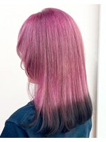 イシュ(ish.)&nbsp;ピンクカラー裾ブラック（曳舟/東向島/八広/立石/鐘ヶ淵/押上）