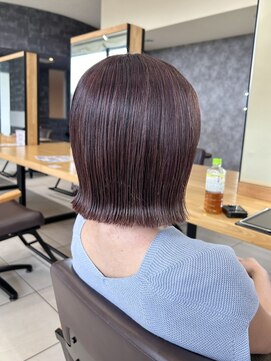 ラウル(Laulu) デザインカラー/レイヤーカット/ウェットヘア/オリーブベージュ