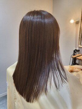 オルガ(Olga) 髪質改善/縮毛矯正/ストレート/ナチュラル/カラー/白髪染め