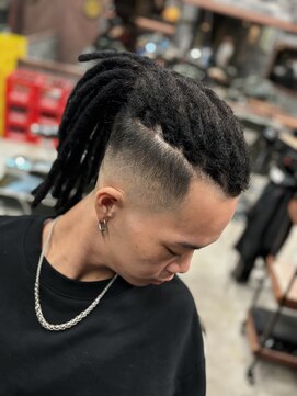 フォーコーナーズカットショップスリーセント 栄(FourCornersCutShop 3/cent) ドレッド