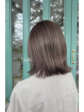 ツキ(tsuki.) 《tsuki.》外ハネbob × OWAY オーガニックカラー グレージュ