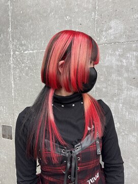 オーン 渋谷(OOn) レッド×ブラックのくらげウルフ