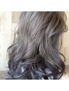 ティエル(Tielu) #デザインカラー#インナー#毛先#カラー