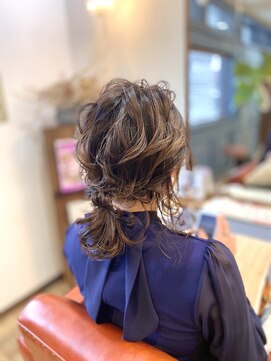 ヴェルム ヘア デザイン(Velum.HAIR DESIGN) ルーズミディアレンジ