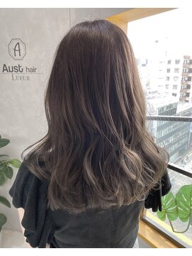 オーストヘアー リュウール(Aust hair Lueur) シフォンベージュ×ルーズウェーブロング