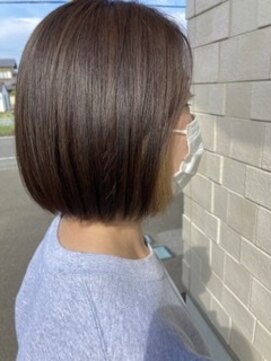 ヘアーメロウ hairmellow インナーカラーボブ