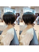 ネオリーブ モカ 川崎チネチッタ店(Neolive mocca)&nbsp;大人可愛い小顔丸みショートボブサイド　似合わせベージュ　川崎