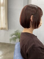 サンズ(SUNS)&nbsp;ベリーピンクのつやつやボブ