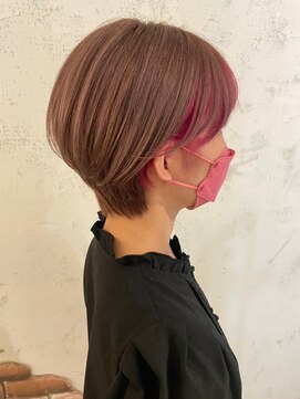 アドール(ADOR) [MIHO*ADOR] ハンサムショート / ピンクベージュ / ブリーチ