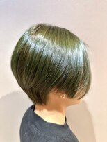 アトリア コースト 横浜(Atria Coast)&nbsp;【20代30代】前下がりショートｘモスグリーン