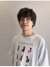 ココンプリュス アンド モナ(COCON+&MONA+) カズキ