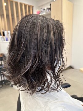 ノアル(NOAHL) ハイライト/グレージュ/透明感/ショート/20代/30代/40代/50代