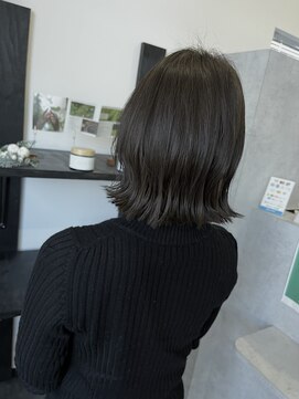 ヘアーコントレイル(hair contrail) グレージュ＋ほんのりオリーブカラー