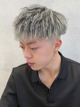 ルースト 西院店(ROOST) ホワイトメッシュ×縦落ちツイスト