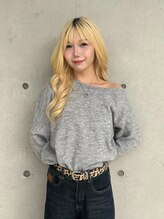 ラパンセノアール(LA PENSEE NOIR) 成 悠衣