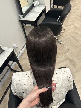 シェノン フェム 名古屋 名駅店(CHAINON×FeM#) アッシュブラウン/名古屋/髪質改善/レイヤーカット