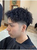 メンズスパイキーショートツイストパーマローフェード