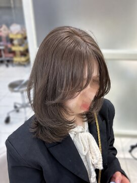 アフロートリノ(AFLOAT Leino) どの角度からもかわいいを叶えるミディアムレイヤー