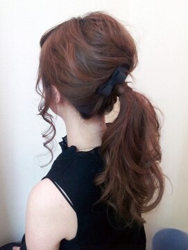 プレスト ベル 三宮 駅前店(Presto belle) 【プレストベル】 ナチュラルポニーテール AP-06