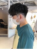 《長谷川》ソフトモヒカン刈り上げツイストスパイラルパーマ束感