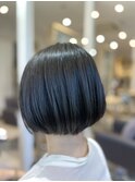 艶髪×ミニボブ