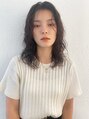 エンシー(ENCI) ナチュラルなウェーブヘア