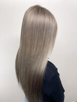 オアシス ガーデン 新越谷店(Oasis GaRDEN)&nbsp;シルバーグレージュ×ストレート