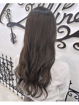 ラフューネ ヨコハマ(Raffune Yokohama) シルバーアッシュ/Raffune Yokohama/宮本麻帆