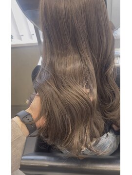 スリーバイベルベット(THREE...by velvet) オリーブベージュ【ブリーチ無しカラー】