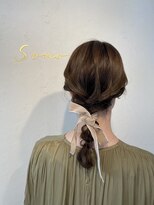 ソノ(sono)&nbsp;編み下ろし　ローポニー　ポニーテール　参列ヘア