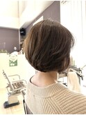 ショートボブ
