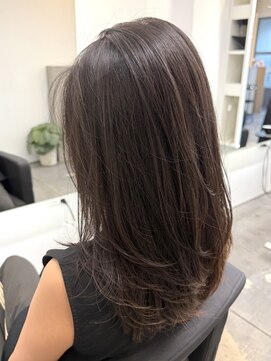 ネイク(Nake) ロングレイヤー/レイヤースタイル