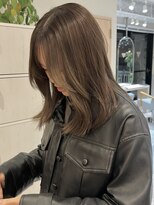 ザックジングウ 表参道(ZACC JINGU) ブリーチなしベージュカラー/ミディアムレイヤー/縮毛矯正カラー