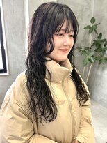 テトヘアー(teto hair)&nbsp;顔まわりロングウェーブパーマ　ミディアムレイヤースパイラル