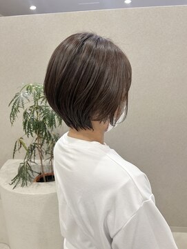 ロエ(Lowe') 【Lowe'】コンパクトショートボブ