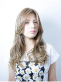 やわらかふんわりロングスタイル