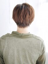 ヘアメイク ナル(hair make nalu)&nbsp;ふんわり大人外ハネショート