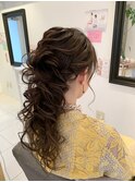 結婚式ポニーテール　ドレスヘア　パーティー　花嫁　小顔