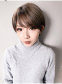 ショートボブ