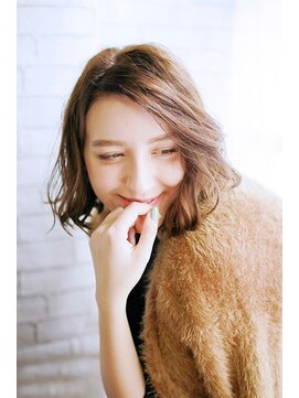 プティルカ(PutiLuca D.C.) 無造作ウエットボブスタイル