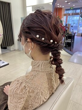 アッシュ 名駅(ASCH) 編み下ろしヘア