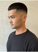 クロップフェード y