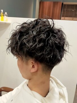 ヘアー グリーン(hair green) 20代30代40代/簡単スタイリング/ツイスパ/メンズパーマ