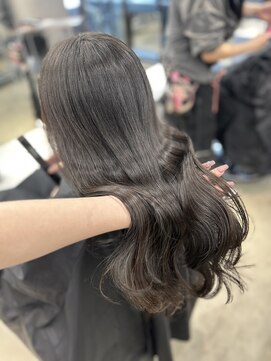 ペレ 栄店(PELE) デザインカラー/レイヤーカット/ウェットヘア/オリーブベージュ