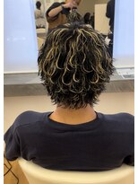 ビカム 名駅(become)&nbsp;メッシュ波巻きウルフパーマ